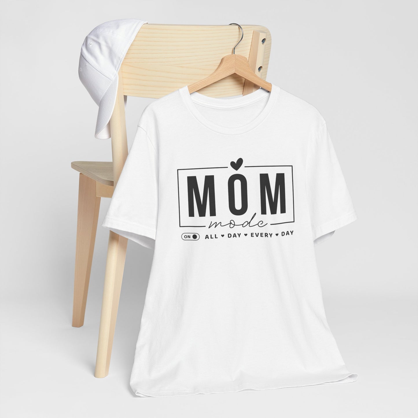 Mom Mode Unisex Jersey Short Sleeve Tee